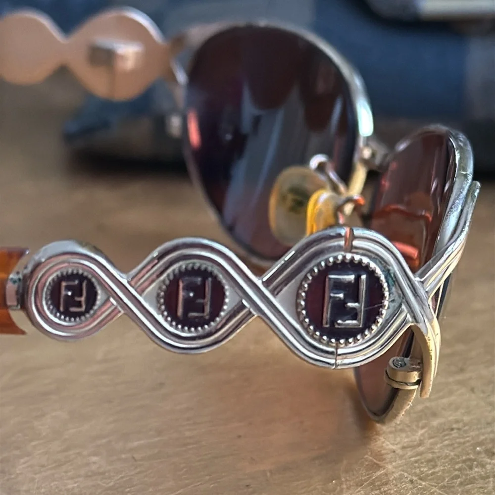 Fendi Coin Logo Sunglasses with Case FS 156